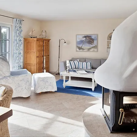 Kranichblick Holiday home Wieck